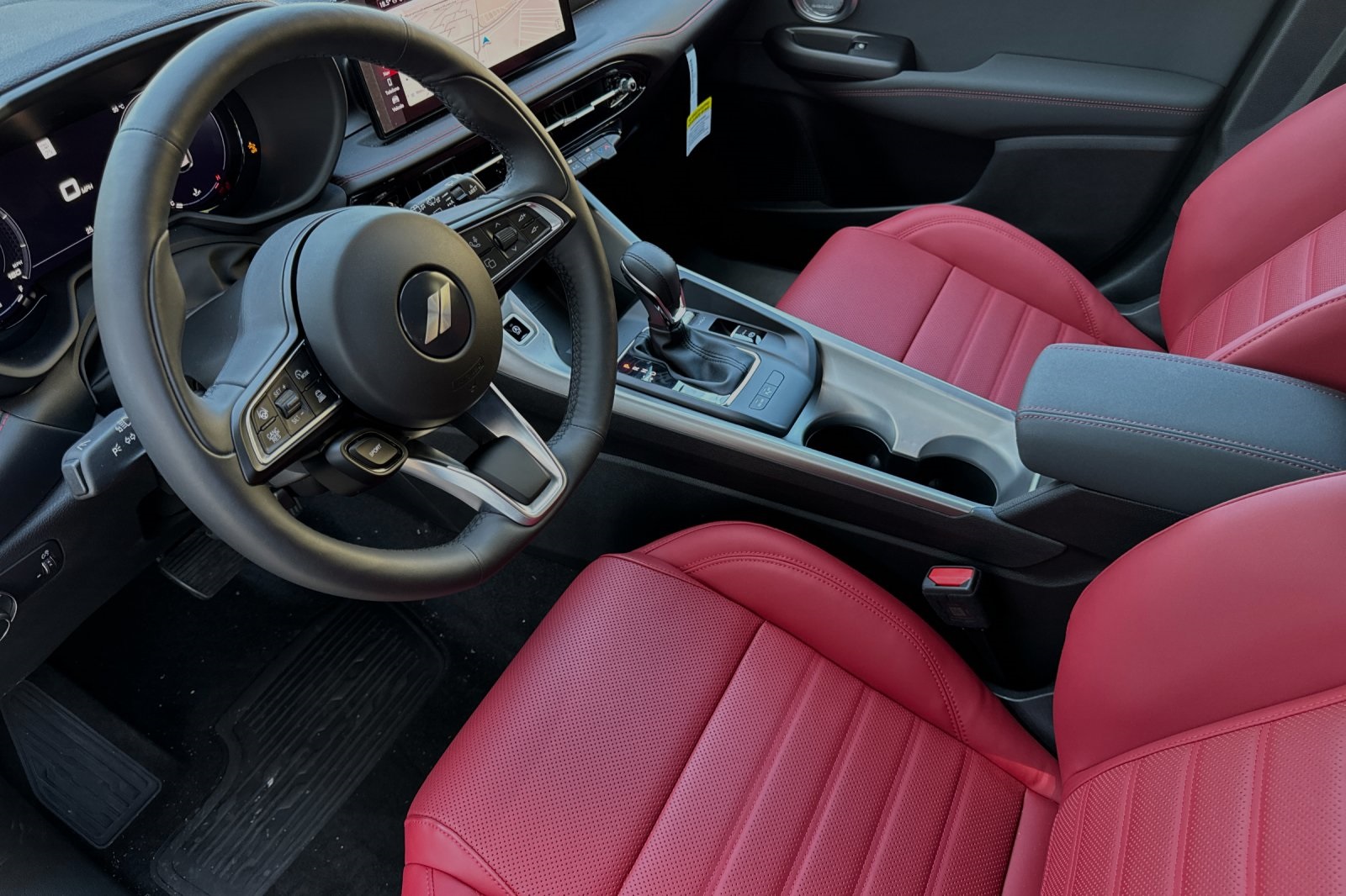 2024 Dodge Hornet GT Plus photo 7