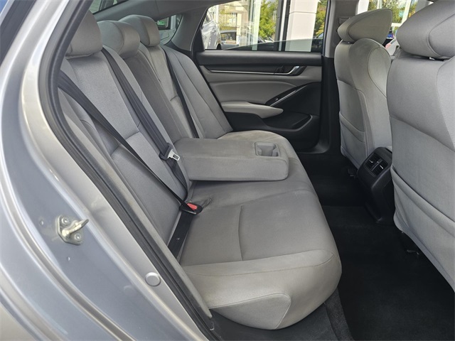 2019 Honda Accord EX photo 10