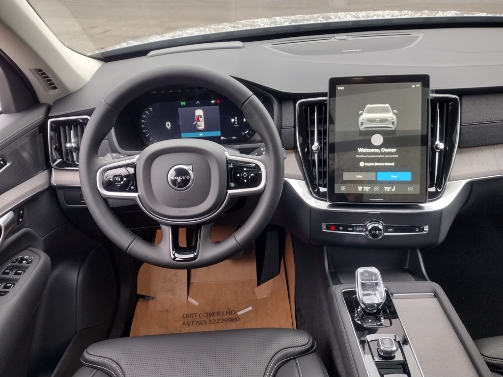 2026 VOLVO XC90 - Image 26