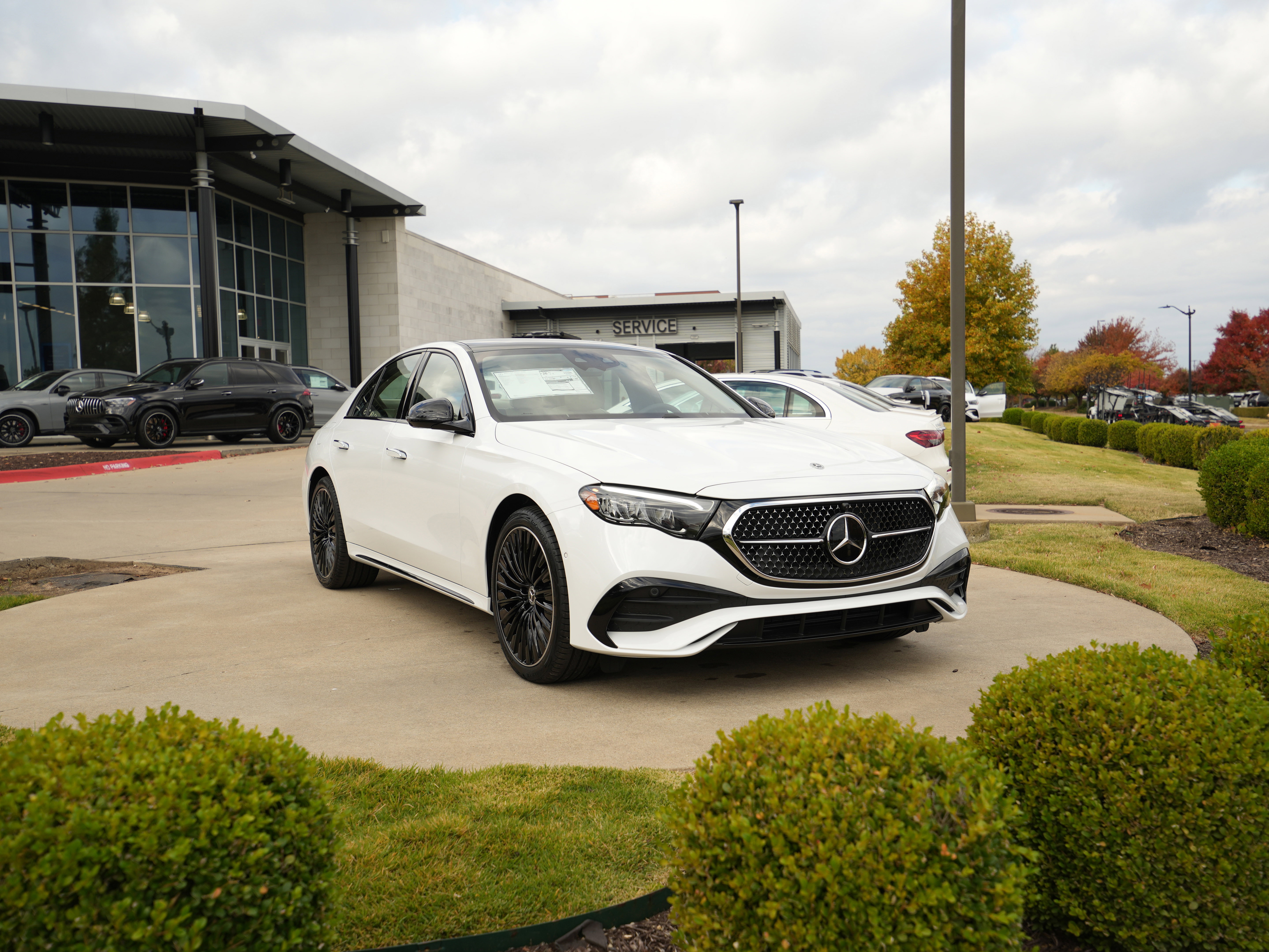 2026 Mercedes-Benz E-Class E450's photo