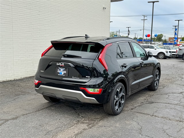 2025 Kia Niro EX Touring photo 3