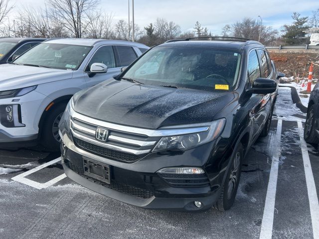 2017 Honda Pilot EX-L's photo