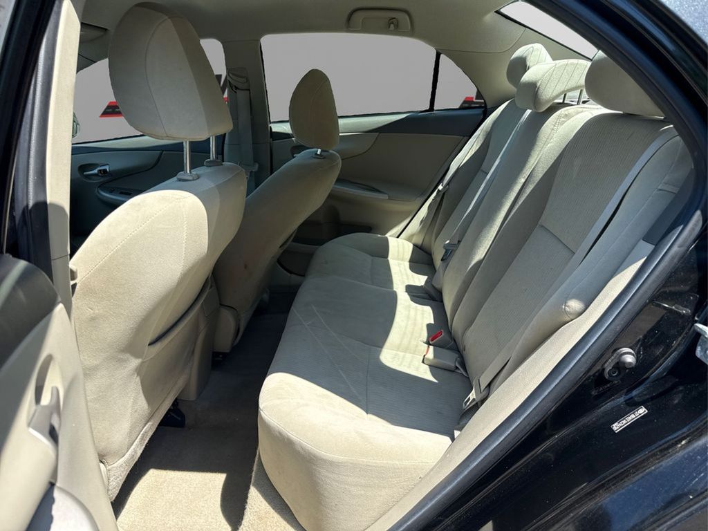 2010 Toyota Corolla Base photo 10