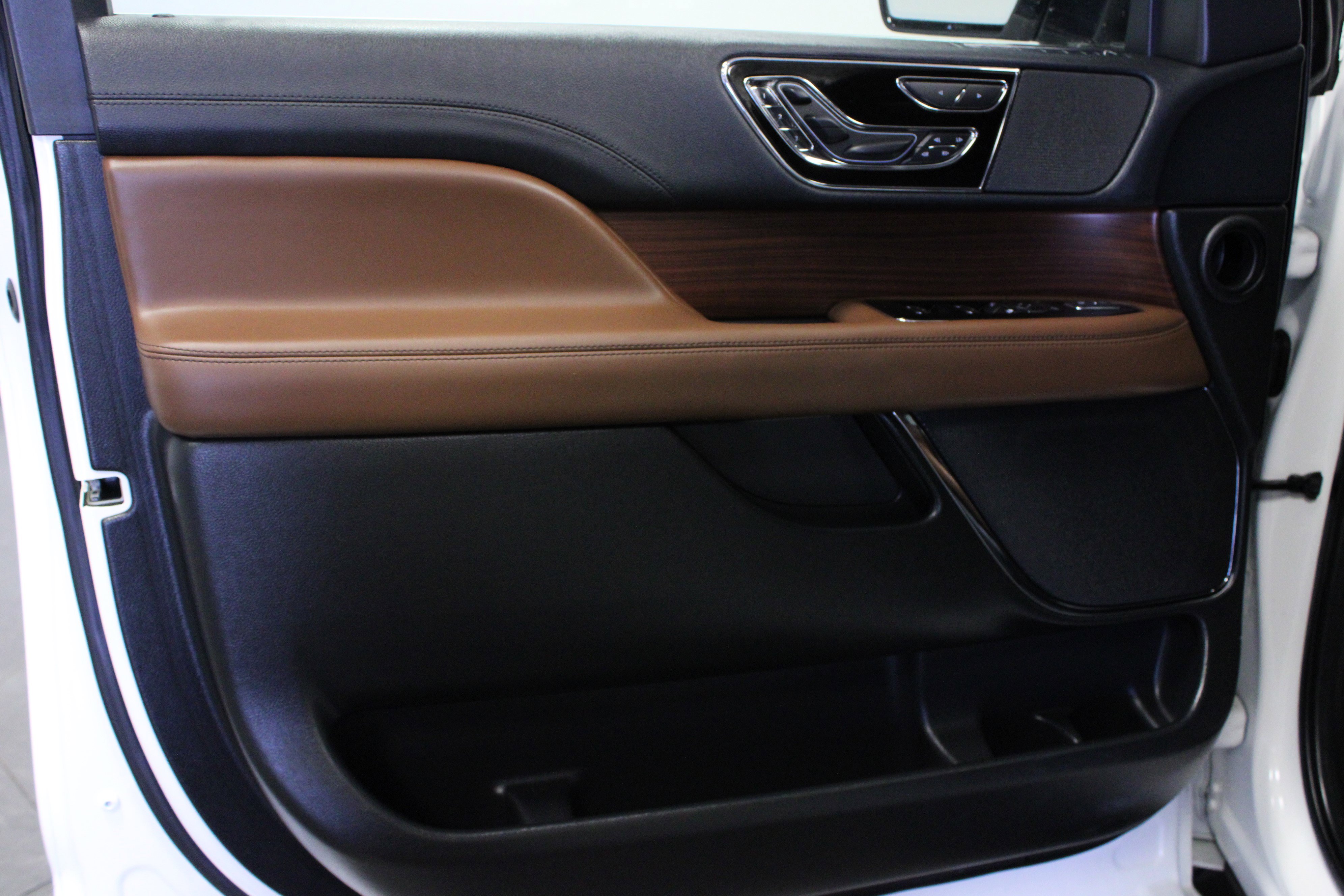 2023 Lincoln Navigator Reserve photo 9