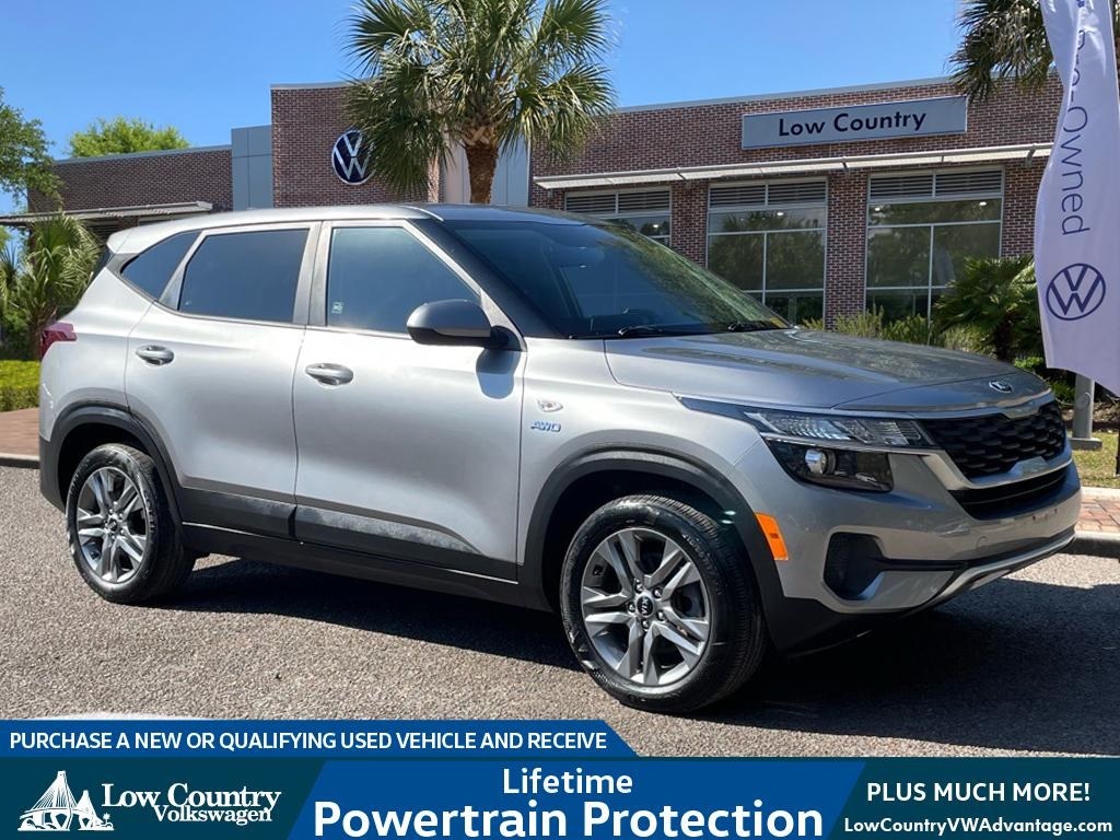 2021 Kia Seltos LX's photo