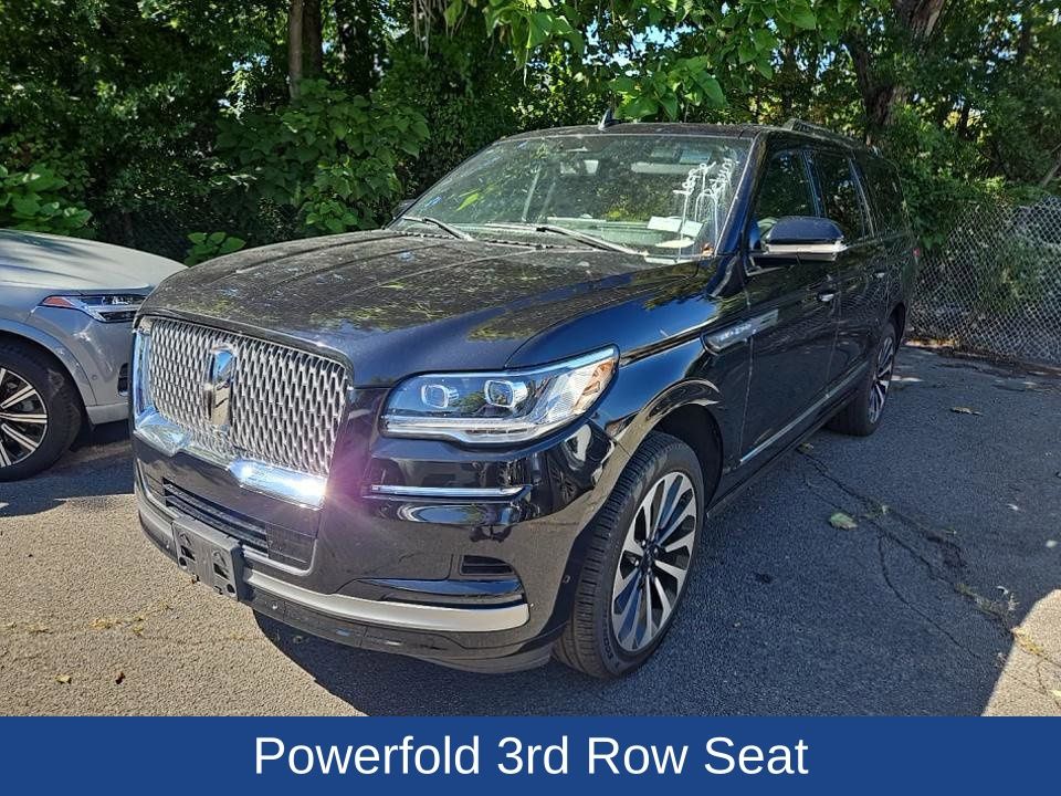 2023 Lincoln Navigator L Reserve photo 2