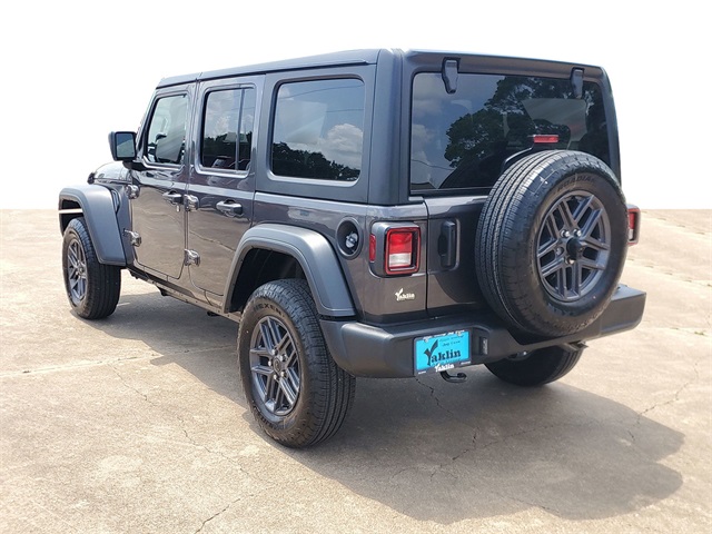 2025 Jeep Wrangler Sport S photo 4