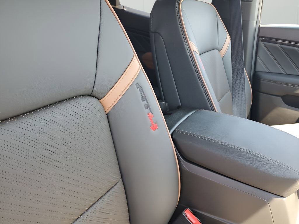 2026 Gmc Canyon AT4 photo 11