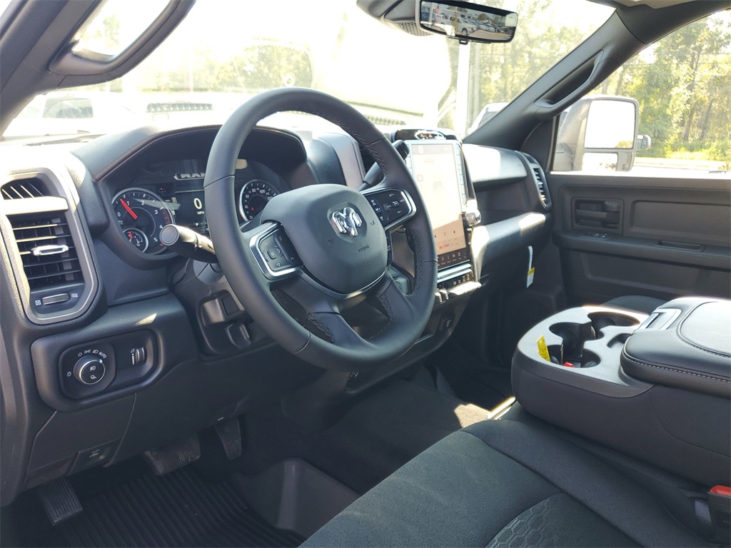2026 Ram 2500 Tradesman photo 7