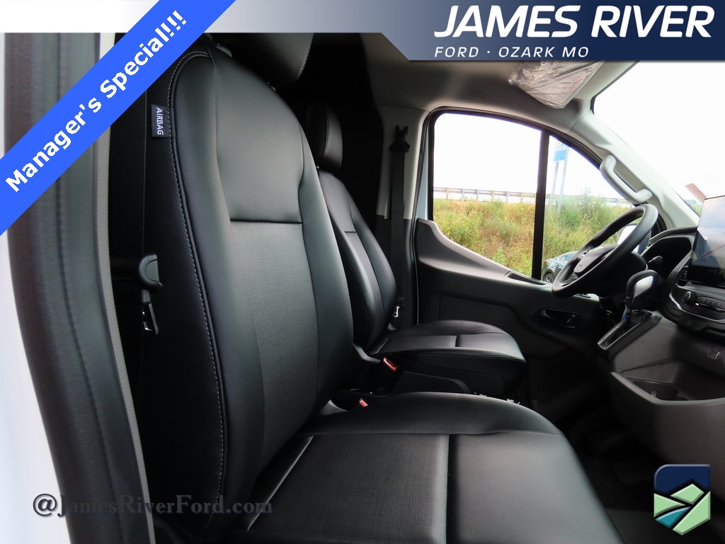 2024 Ford Transit photo 9
