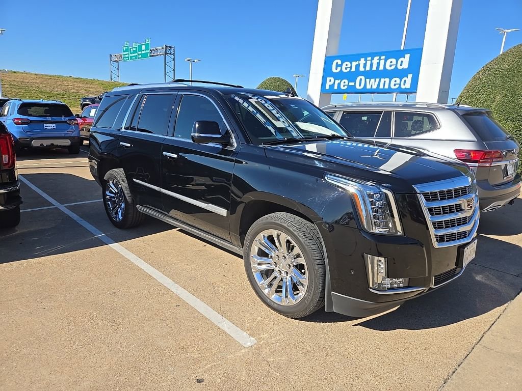 2018 Cadillac Escalade Premium Luxury's photo