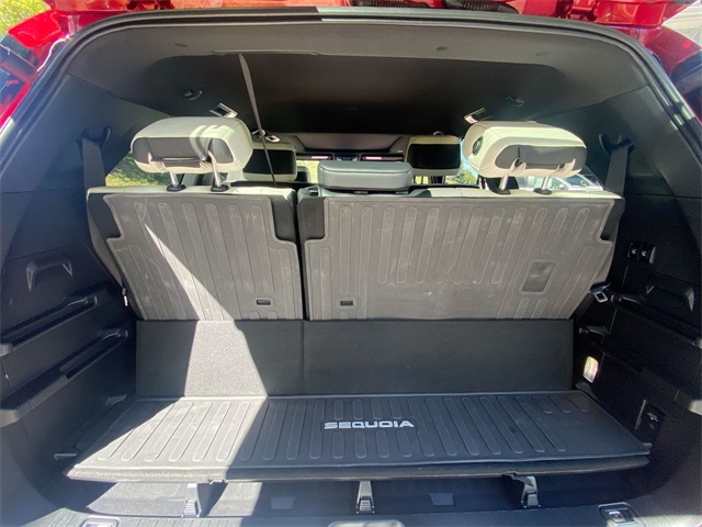 2024 Toyota Sequoia Capstone photo 16