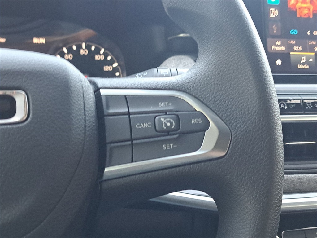2025 Jeep Compass Sport photo 23