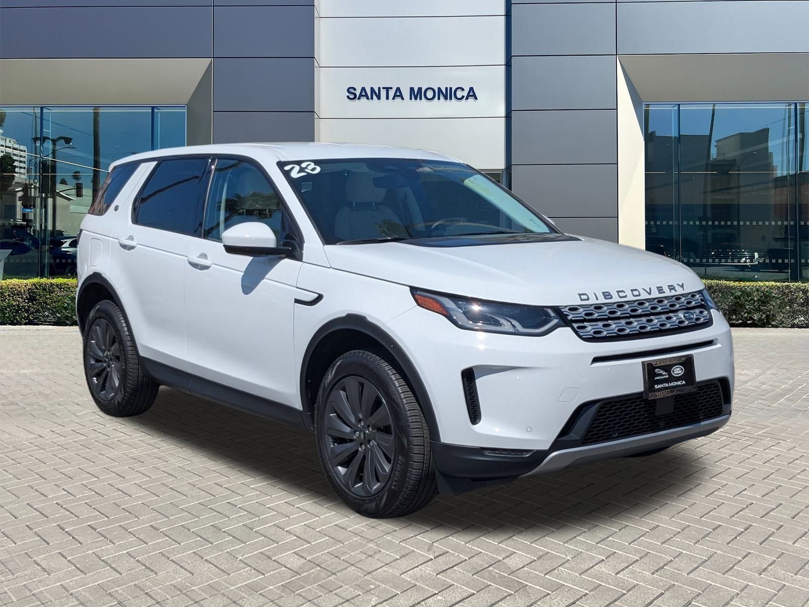 2023 Land Rover Discovery Sport SE photo 2