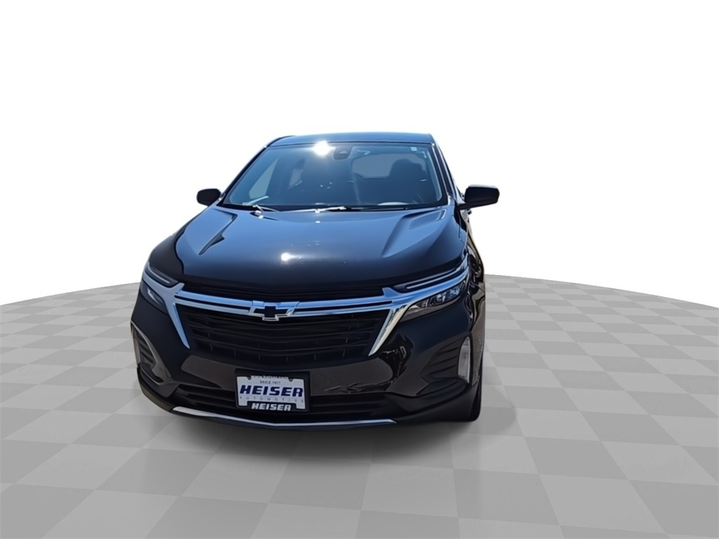 2023 Chevrolet Equinox LT photo 3