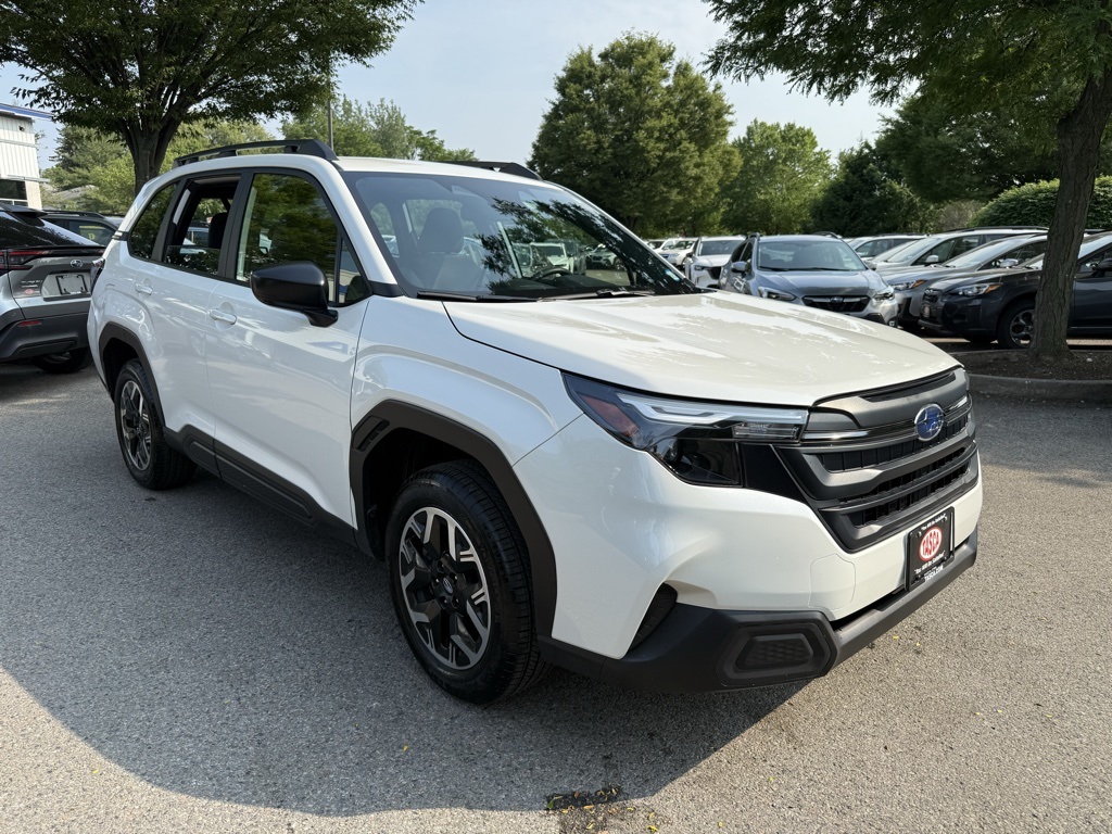 2025 Subaru Forester Base photo 4