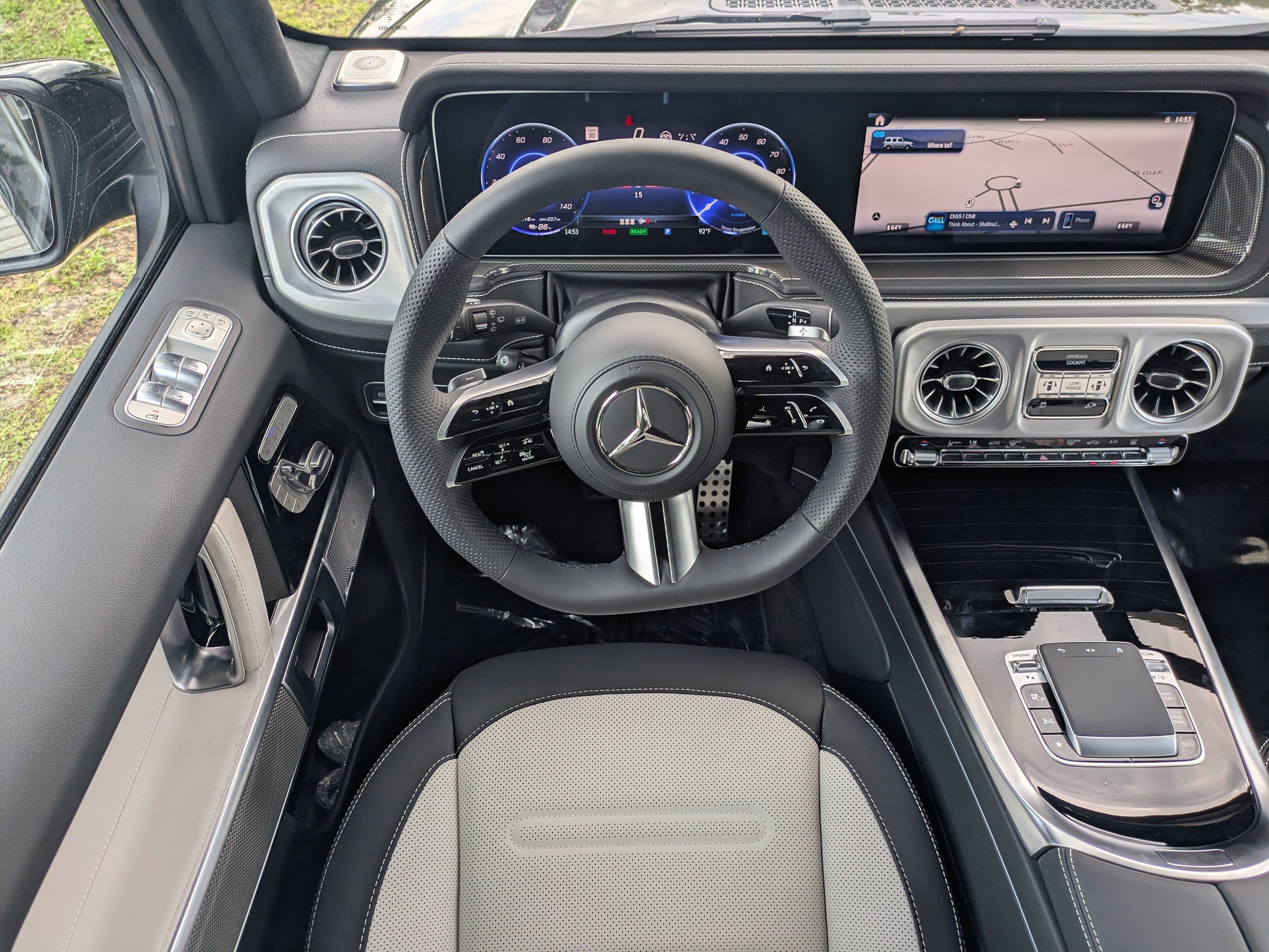 2025 Mercedes Benz G photo 7