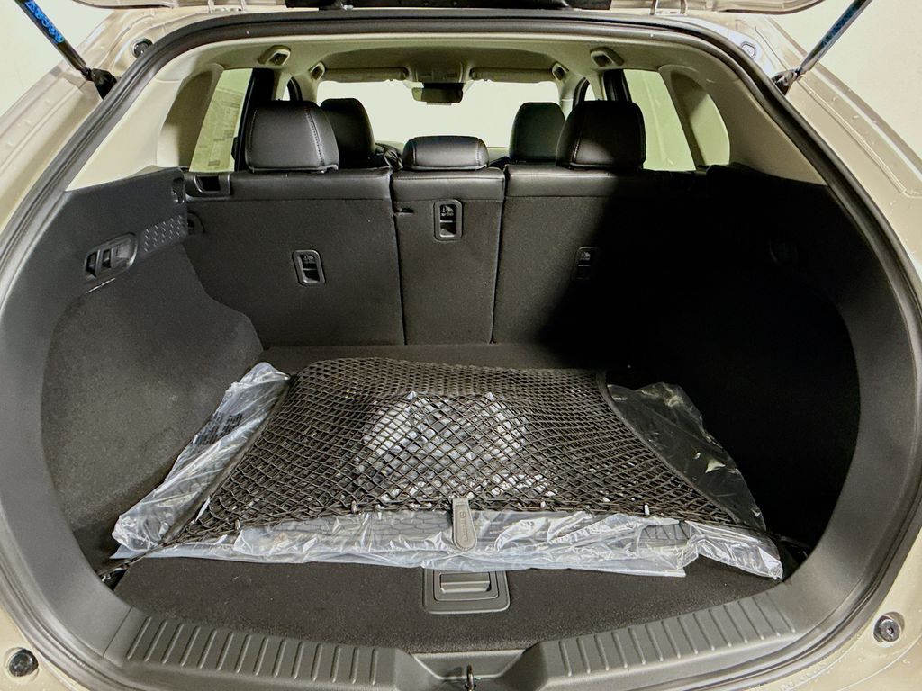2025 Mazda CX-5 2.5 Select photo 24