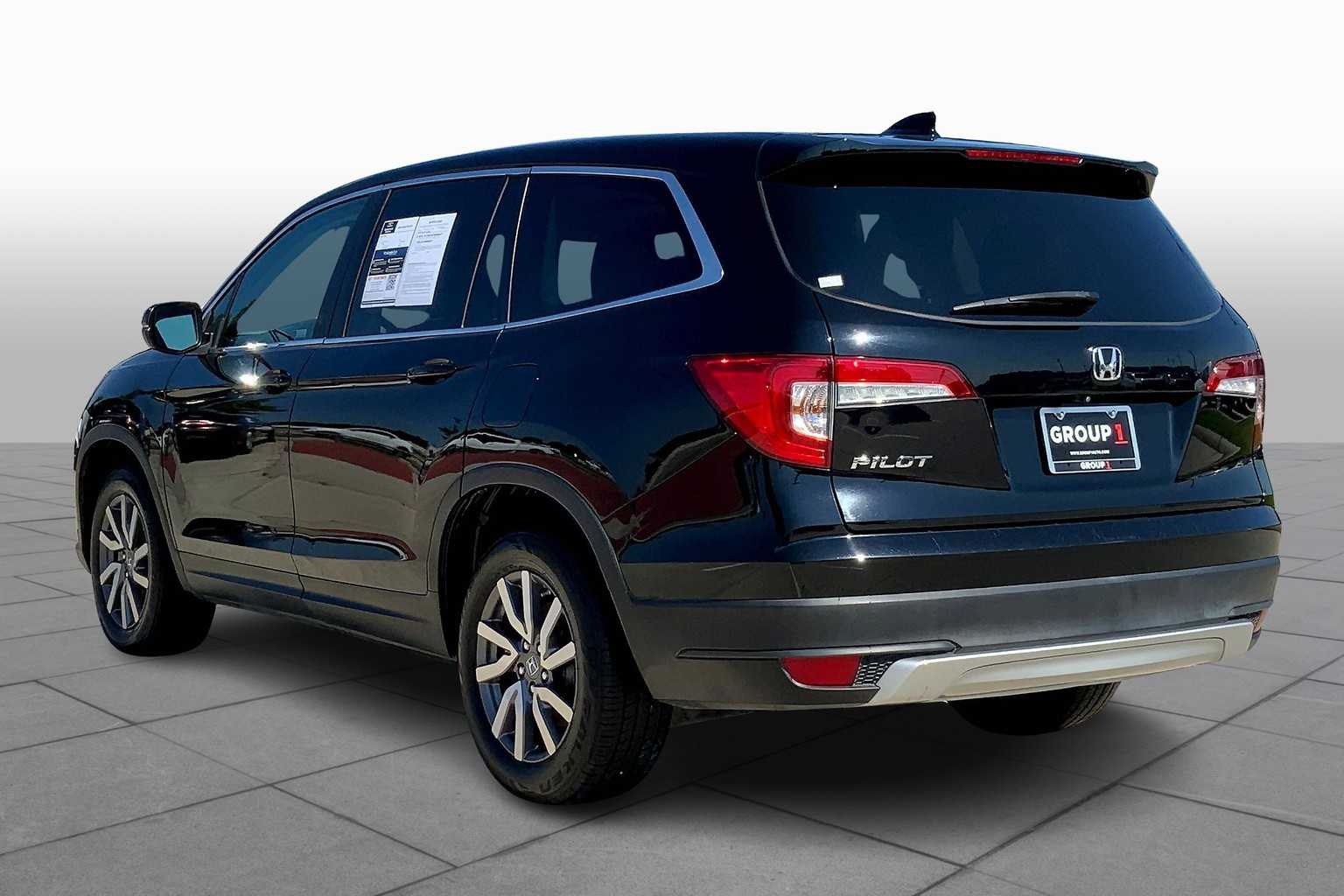 2020 Honda Pilot EX-L photo 11