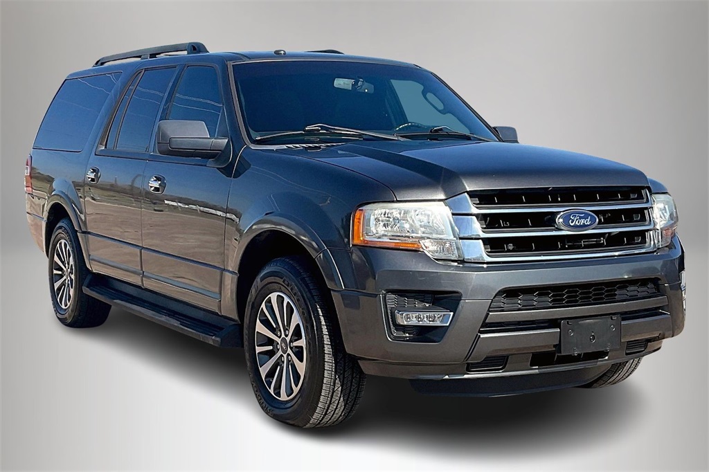 2016 Ford Expedition XLT's photo