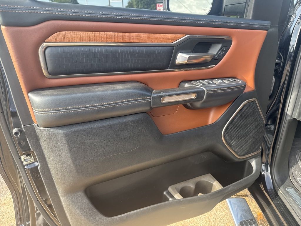 2022 Ram 1500 Laramie Longhorn photo 9