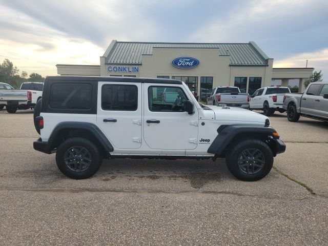 2024 Jeep Wrangler Sport S photo 14