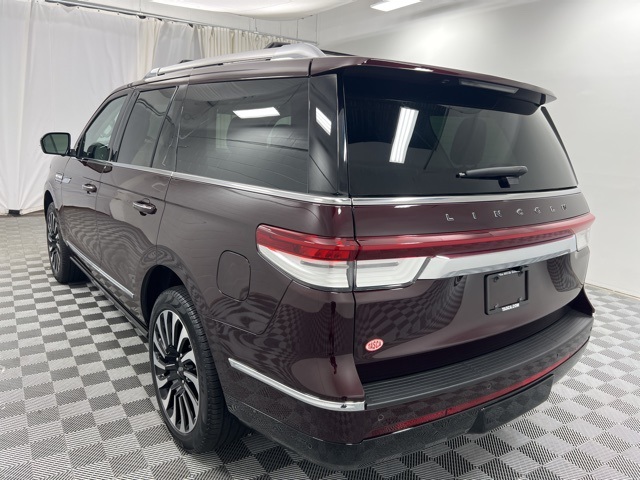 2024 Lincoln Navigator Black Label photo 6