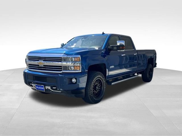 2015 Chevrolet Silverado 3500HD High Country photo 3