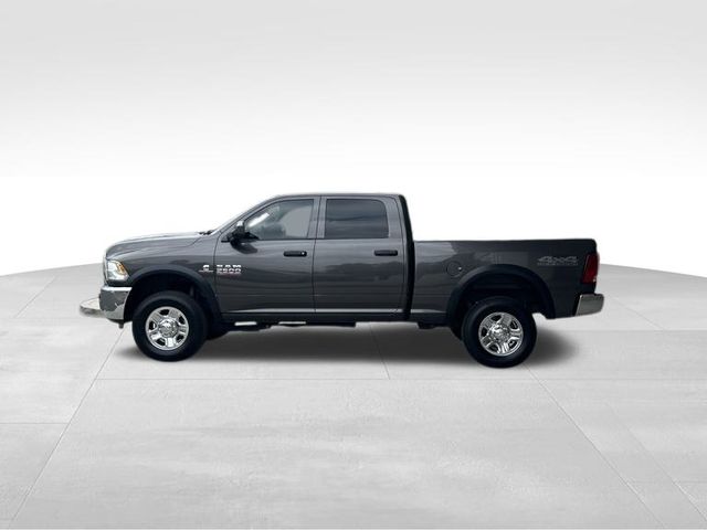 2017 Ram 2500 Tradesman photo 4