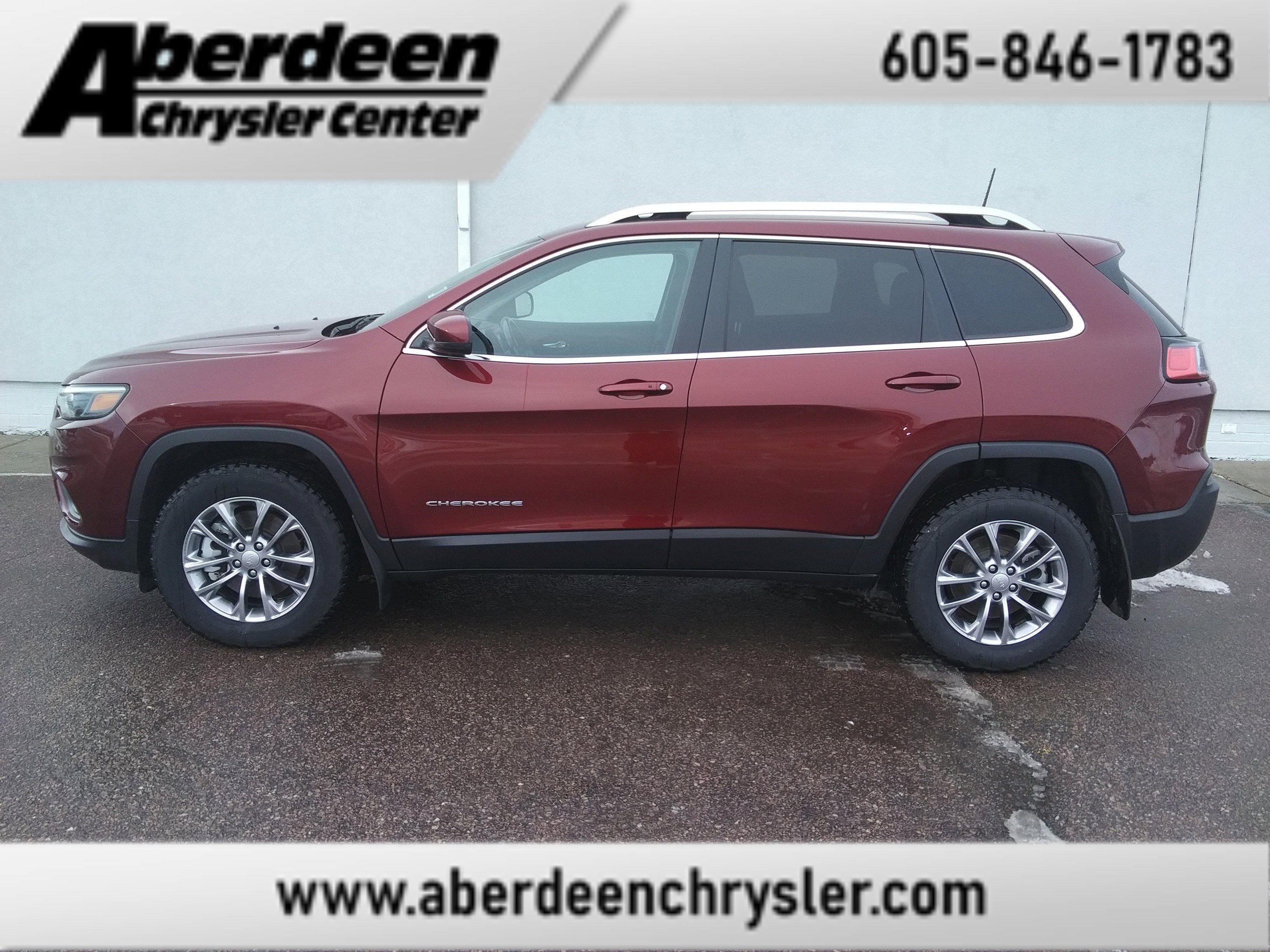 2021 Jeep Cherokee Latitude Lux's photo