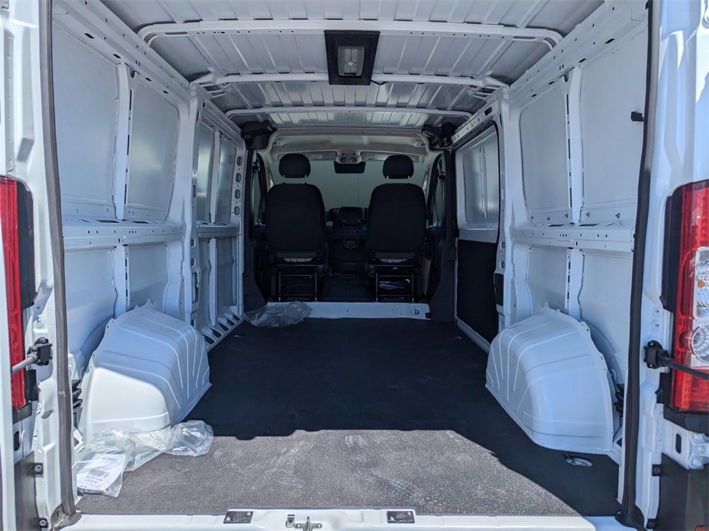 2025 Ram ProMaster 1500 photo 4