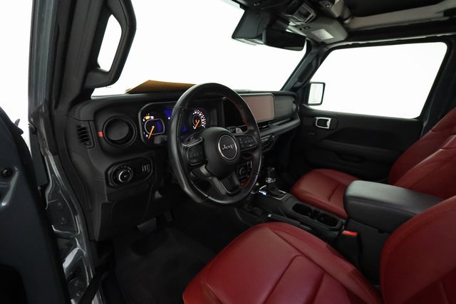 2024 Jeep Wrangler Rubicon 392 photo 8