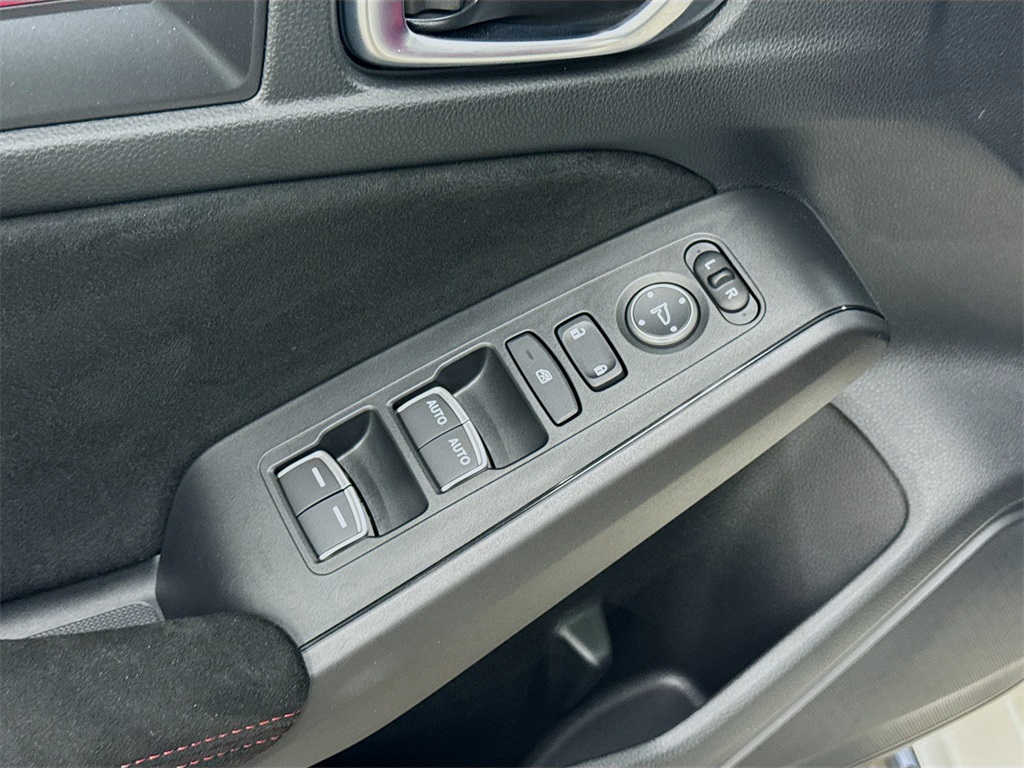 2024 Honda Civic Type R photo 16