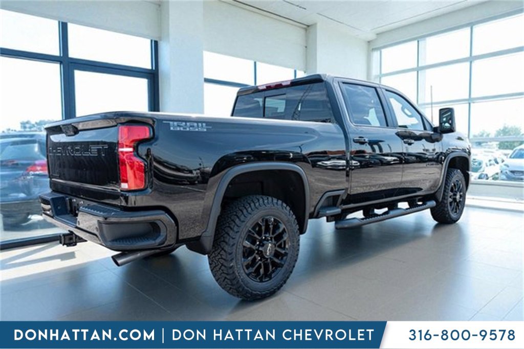 2026 Chevrolet Silverado LT photo 37