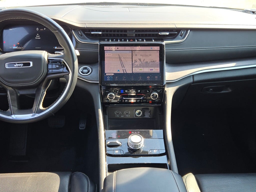 2021 Jeep Grand Cherokee Overland photo 19