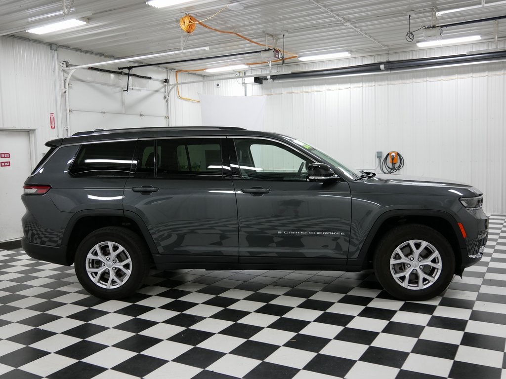 Used 2022 Jeep Grand Cherokee L Limited with VIN 1C4RJKBG8N8561002 for sale in Rochester, Minnesota
