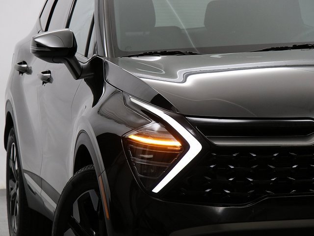 2024 Kia Sportage Plug-In Hybrid X-Line photo 4