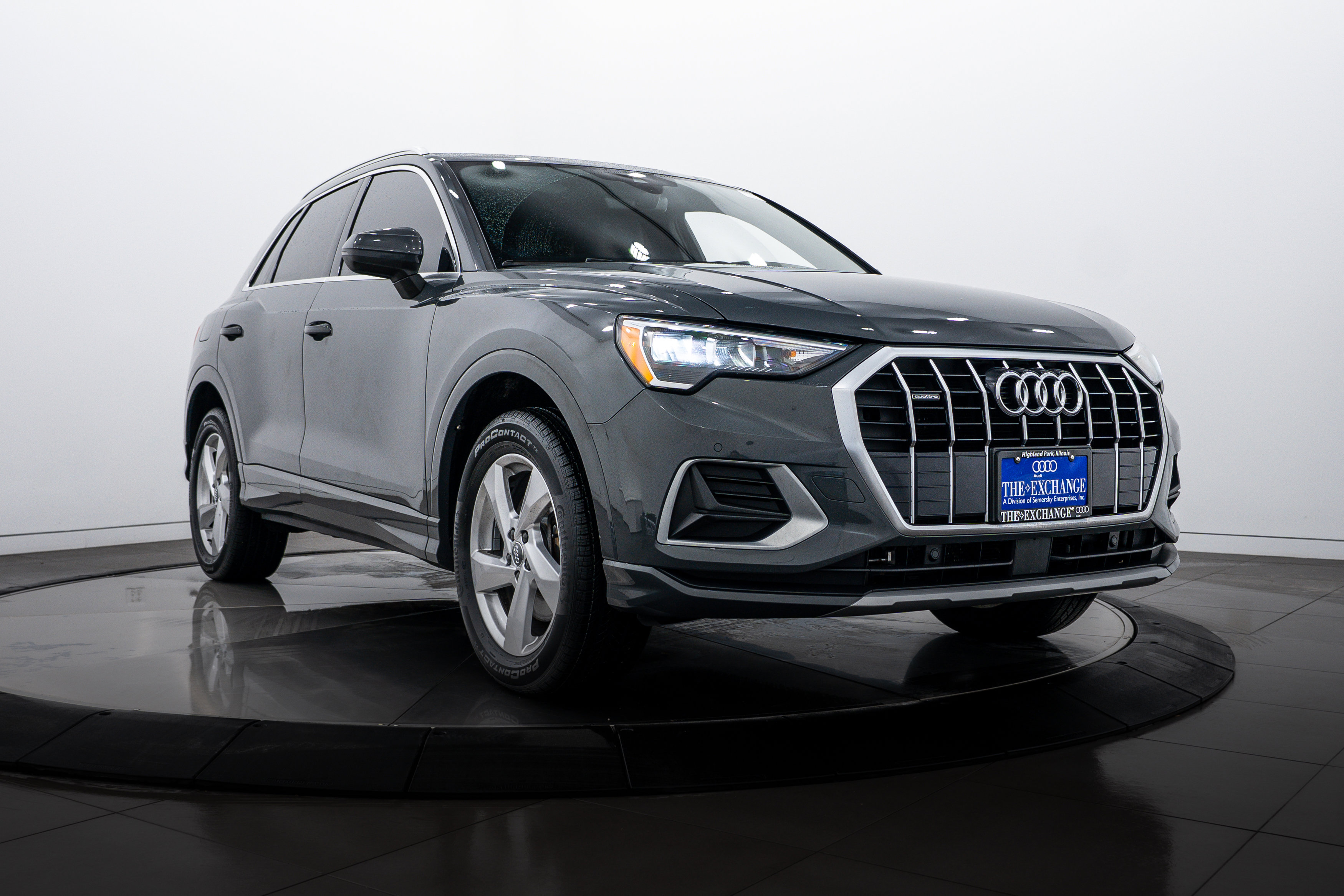 2020 Audi Q3 Premium's photo