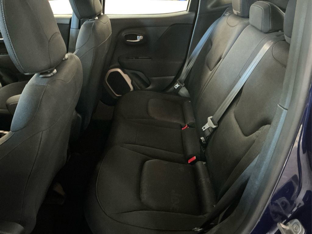 2017 Jeep Renegade Sport photo 10
