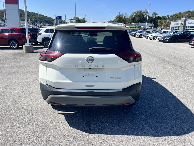 2023 Nissan Rogue SV photo 4
