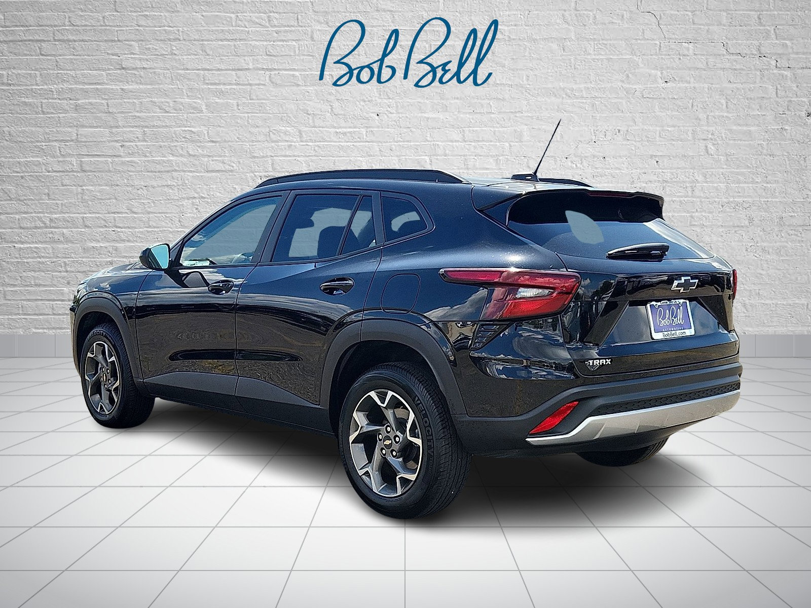 2025 Chevrolet Trax LT photo 4