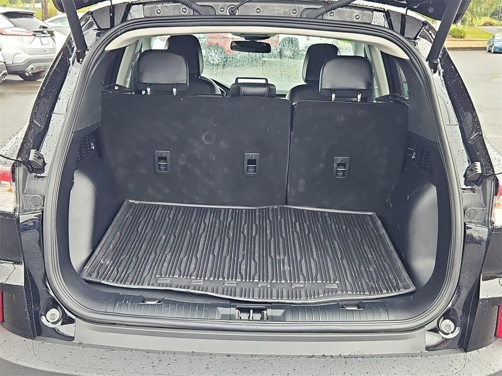 2022 Ford Escape Hybrid Titanium photo 23