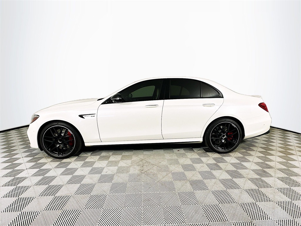 2020 Mercedes Benz E 63 S AMG 4MATIC photo 3