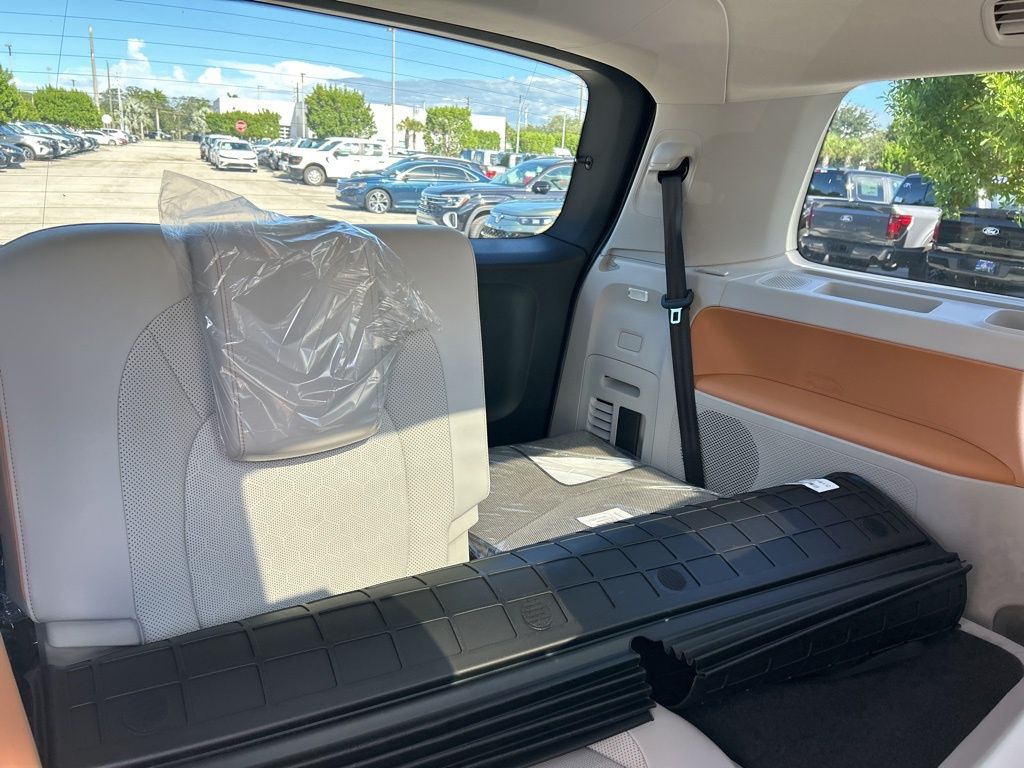 2025 Volkswagen ID. Buzz Pro Plus photo 39