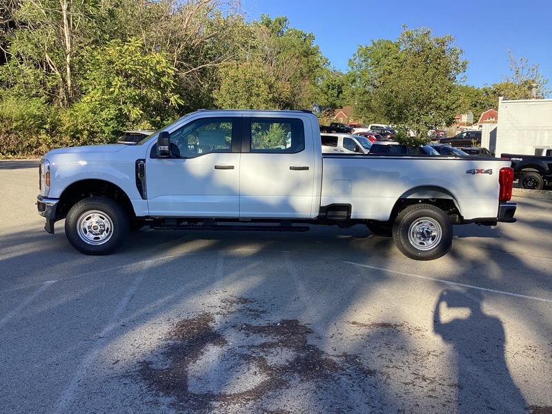 2026 Ford F-250 XL photo 4