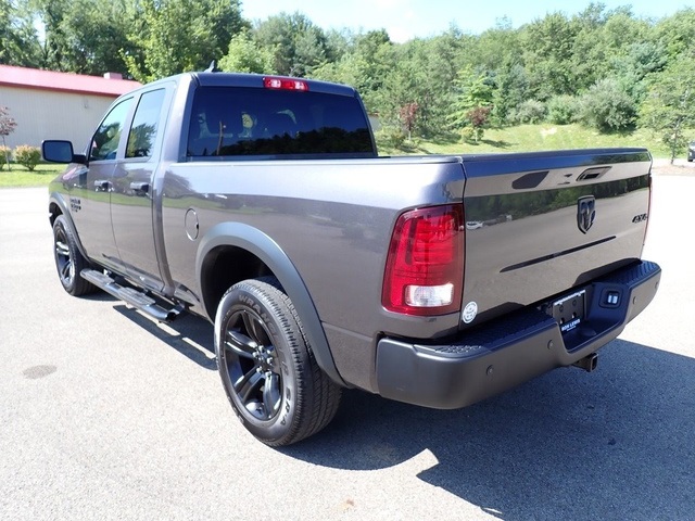 2022 Ram 1500 Classic Warlock photo 3