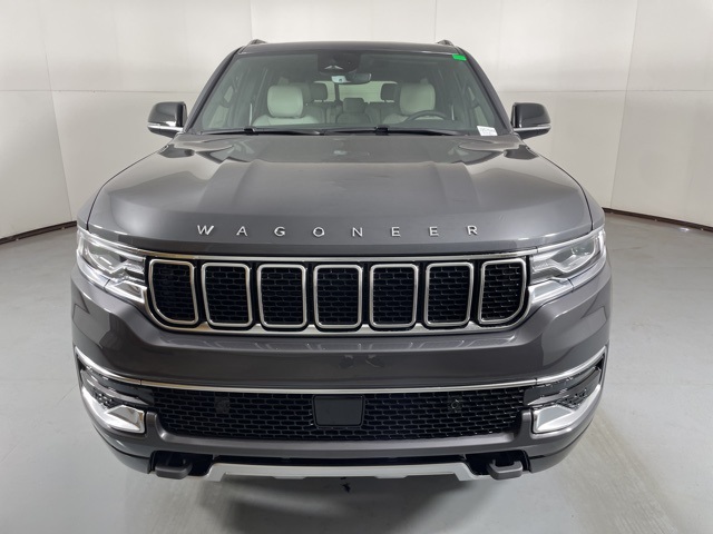 2025 Jeep Wagoneer L Series II photo 3