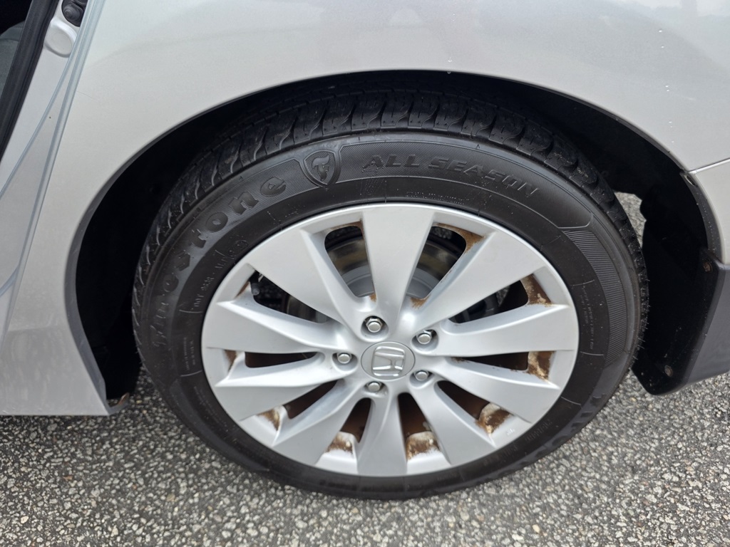 2013 Honda Accord EX-L photo 45
