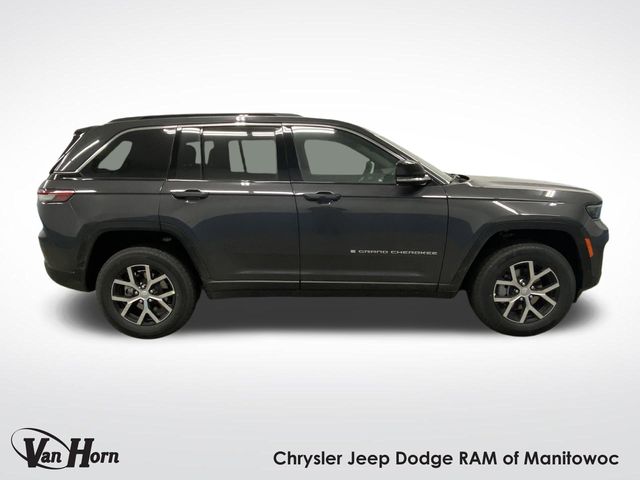 2025 Jeep Grand Cherokee Limited photo 2