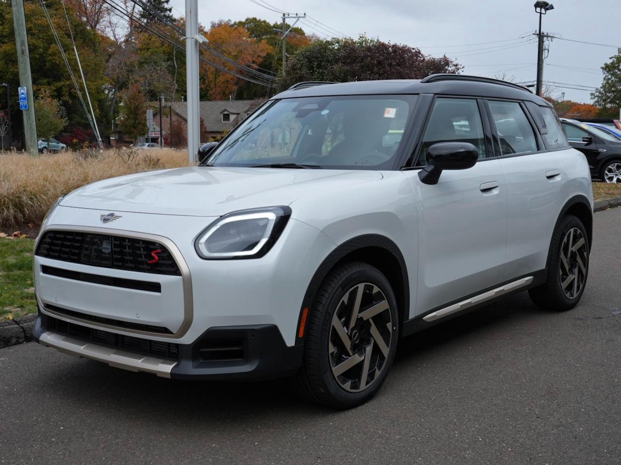 2026 MINI Countryman S's photo